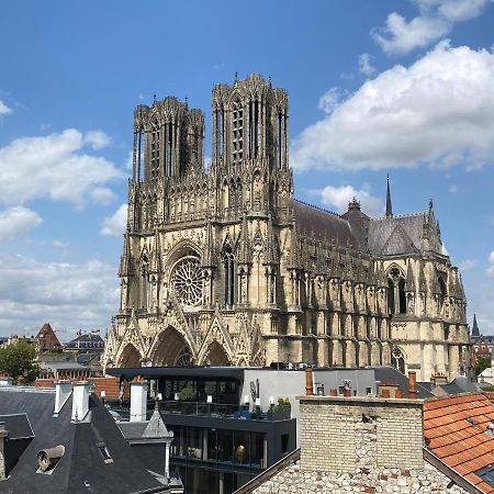 Apartament Duplex Hammam Au Pied De La Cathedrale Avec Vue Reims Zewnętrze zdjęcie