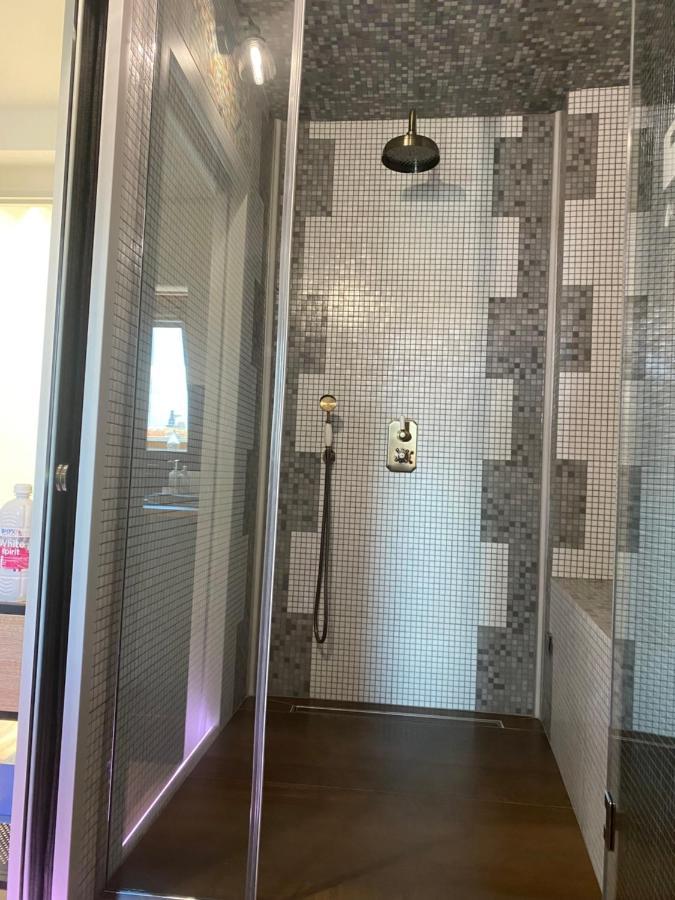 Apartament Duplex Hammam Au Pied De La Cathedrale Avec Vue Reims Zewnętrze zdjęcie